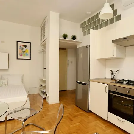 Citylife Area Charming Apartamento *